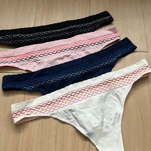 Aerie Seamless thong bundle